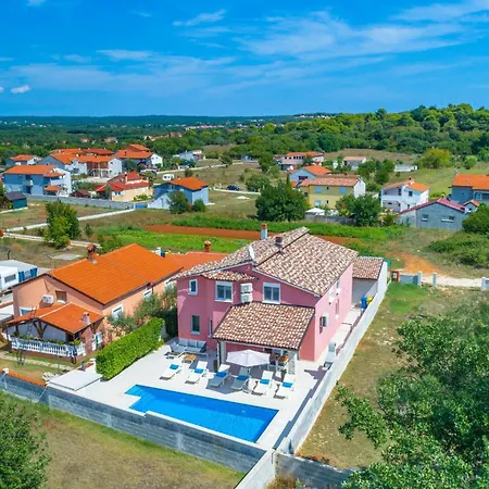 别墅 Family Nicole *