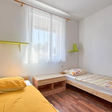 Family Nicole * 普拉