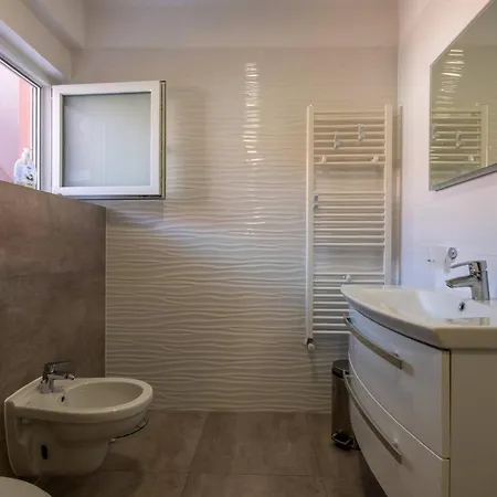 Family Nicole * Pula