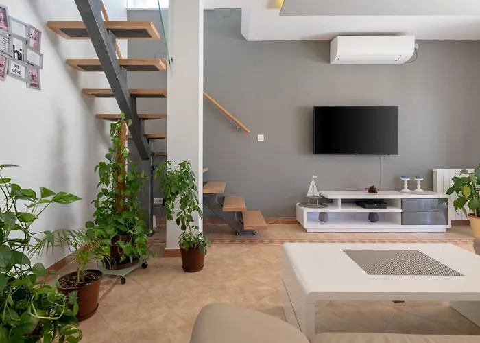 Vila Family Nicole *